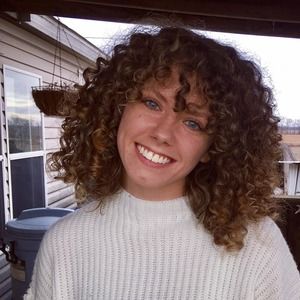 Meet your Posher, Ivy